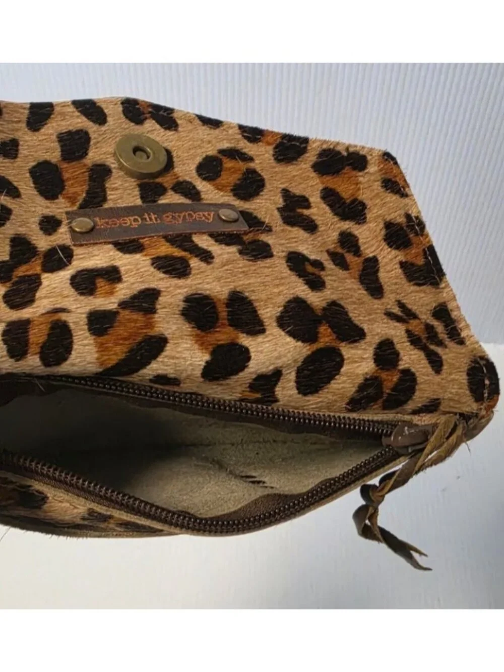 Keep It Gypsy Leopard Print Clutch Faux Fur Zip Closure & Detachable Strap